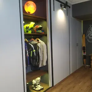  Apartament Pit Stop